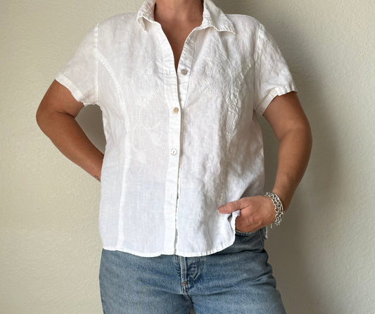Vintage The Territory Ahead 100% Linen Embroidered Tee